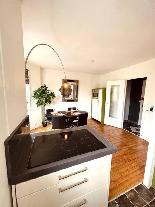 Le Petit Bijou Hyper Centre Sedan Apartamento Exterior foto